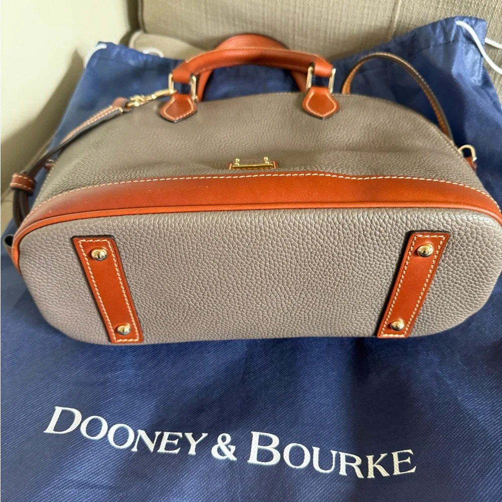 Dooney & Bourke Pebble Grain Zip Zip Satchel - Picture 3 of 8